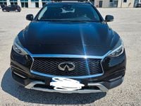 Usata Infiniti QX30 Premium 170 CV (125 kW) 2016 Nero SUV