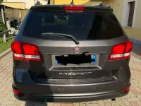 Usata Fiat Freemont Lounge 140 CV (102 kW) 2014 Grigio SUV