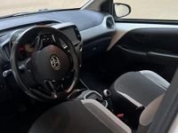 Usata Toyota Aygo 69 CV (50 kW) 2015 Bianco Utilitaria