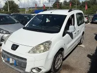 Usata Peugeot Partner Tepee Premium 109 CV (80 kW) 2010 Bianco Monovolume
