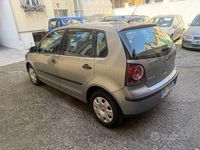 Usata VW Polo Comfortline 70 CV (51 kW) 2007 Grigio Berlina