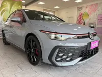 Usata VW Golf VIII GTI 265 CV (194 kW) 2025 Grigio Berlina