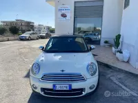 Usata Mini Cooper D 112 CV (82 kW) 2011 Beige Utilitaria