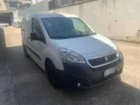 Usata Peugeot TePee Access 75 CV (55 kW) 2018 Bianco Station wagon