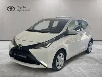 Usata Toyota Aygo X-play 69 CV (50 kW) 2015 Bianco Utilitaria
