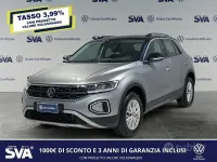 Usata VW T-Roc Life 150 CV (110 kW) 2024 Pyrit silver / tetto nero SUV