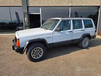 Usata Jeep Cherokee 80 CV (58 kW) 1990 Bianco SUV