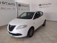 Usata Lancia Ypsilon Gold 69 CV (50 kW) 2015 Bianco Utilitaria