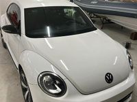 Usata VW Beetle 140 CV (102 kW) 2014 Bianco Utilitaria