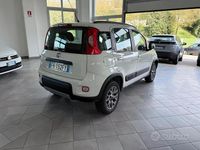 Usata Fiat Panda Cross Cross 85 CV (62 kW) 2017 Bianco Utilitaria