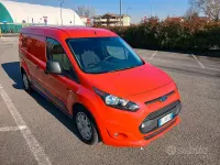 Usata Ford Transit Connect 120 CV (88 kW) 2017 Rosso Monovolume