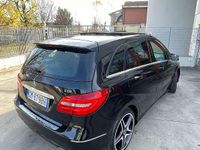 Usata Mercedes B180 Premium 109 CV (80 kW) 2014 Nero Utilitaria