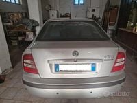 Usata Skoda Octavia Ambiente 90 CV (66 kW) 2001 Grigio Berlina