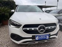 Usata Mercedes GLA200 Business 150 CV (110 kW) 2020 Bianco polare SUV