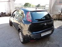 Usata Fiat Punto Active 69 CV (50 kW) 2010 Grigio Utilitaria