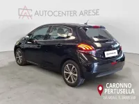 Usata Peugeot 208 Allure 99 CV (72 kW) 2016 Nero Utilitaria