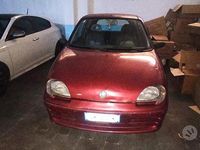 Usata Fiat Seicento Active 54 CV (39 kW) 2005 Rosso Utilitaria