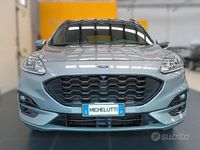 Usata Ford Kuga ST-Line 190 CV (139 kW) 2022 Grigio SUV