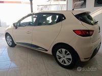 Usata Renault Clio IV 75 CV (55 kW) 2018 Beige Berlina