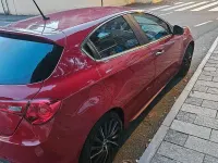 Usata Alfa Romeo Giulietta 150 CV (110 kW) 2015 Rosso Utilitaria