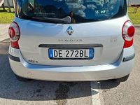 Usata Renault Modus 75 CV (55 kW) 2006 Grigio Monovolume