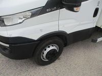 Usata Iveco Daily 145 CV (106 kW) 2015 Bianco