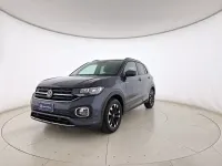 Usata VW T-Cross Sportline 110 CV (80 kW) 2023 Smoky grey metallizzato SUV