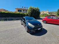 Usata Kia Rio 90 CV (66 kW) 2015 Nero Berlina