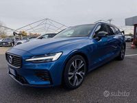 Usata Volvo V60 R-Design 303 CV (222 kW) 2021 Blu Station wagon