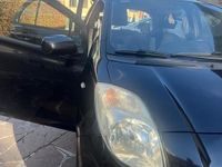 Usata Toyota Yaris Sol 69 CV (50 kW) 2009 Nero Utilitaria
