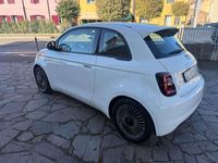 Usata Fiat 500e Icon 42 kW (58 CV) 2022 Bianco Utilitaria