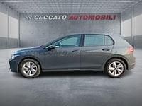 Usata VW Golf VIII Life 116 CV (85 kW) 2025 Grigio Berlina
