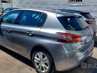 Usata Peugeot 308 92 CV (67 kW) 2015 Grigio Berlina