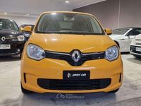 Usata Renault Twingo SE 69 CV (50 kW) 2019 Arancione Utilitaria