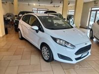 Usata Ford Fiesta Business Edition 75 CV (55 kW) 2017 Bianco Berlina