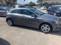 Usata Mercedes A180 109 CV (80 kW) 2016 Grigio Berlina
