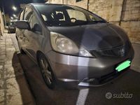Usata Honda Jazz 99 CV (72 kW) 2009 Grigio Utilitaria