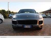 Usata Porsche Cayenne Platinum Edition 262 CV (192 kW) 2016 Grigio SUV