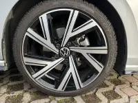 Usata VW Golf VIII R-line 150 CV (110 kW) 2023 Argento Berlina