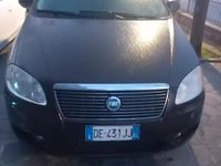 Usado Fiat Croma 150 HP (110 kW) 2006 Castanho Carrinha