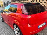 Usata Fiat Grande Punto 130 CV (95 kW) 2005 Rosso Utilitaria