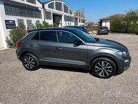 Usata VW T-Roc Style 116 CV (85 kW) 2019 Grigio SUV