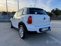 Usata Mini One Countryman Business 90 CV (66 kW) 2016 Bianco SUV
