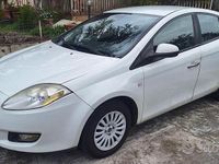 Usata Fiat Bravo 105 CV (77 kW) 2011 Bianco Utilitaria