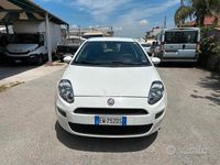 Usata Fiat Grande Punto Street 77 CV (56 kW) 2014 Bianco Utilitaria