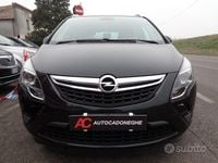 Usata Opel Zafira 2017 Grigio Monovolume