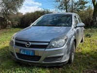 Usata Opel Astra 101 CV (74 kW) 2004 Grigio Utilitaria