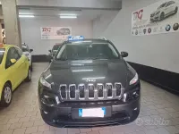 Usata Jeep Cherokee 170 CV (125 kW) 2015 Grigio SUV