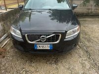 Usata Volvo V70 163 CV (119 kW) 2012 Nero Station wagon