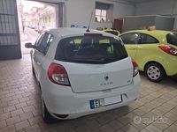 Usata Renault Clio IV 90 CV (66 kW) 2012 Bianco Berlina